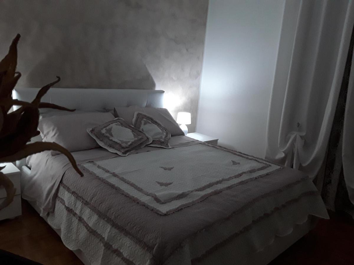 مارانيلّو B&B La Rosa Gialla المظهر الخارجي الصورة
