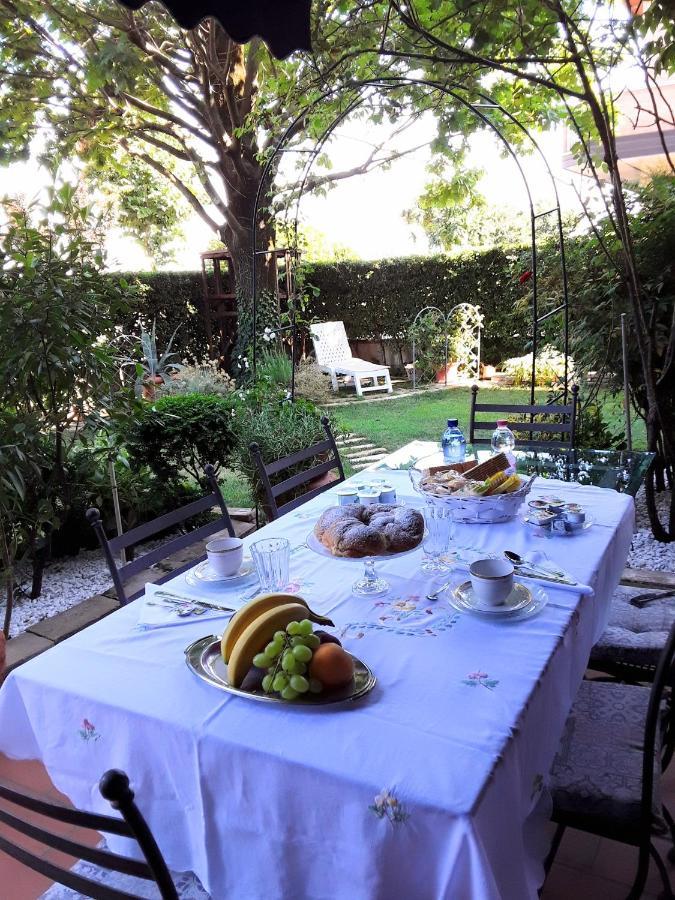 مارانيلّو B&B La Rosa Gialla المظهر الخارجي الصورة
